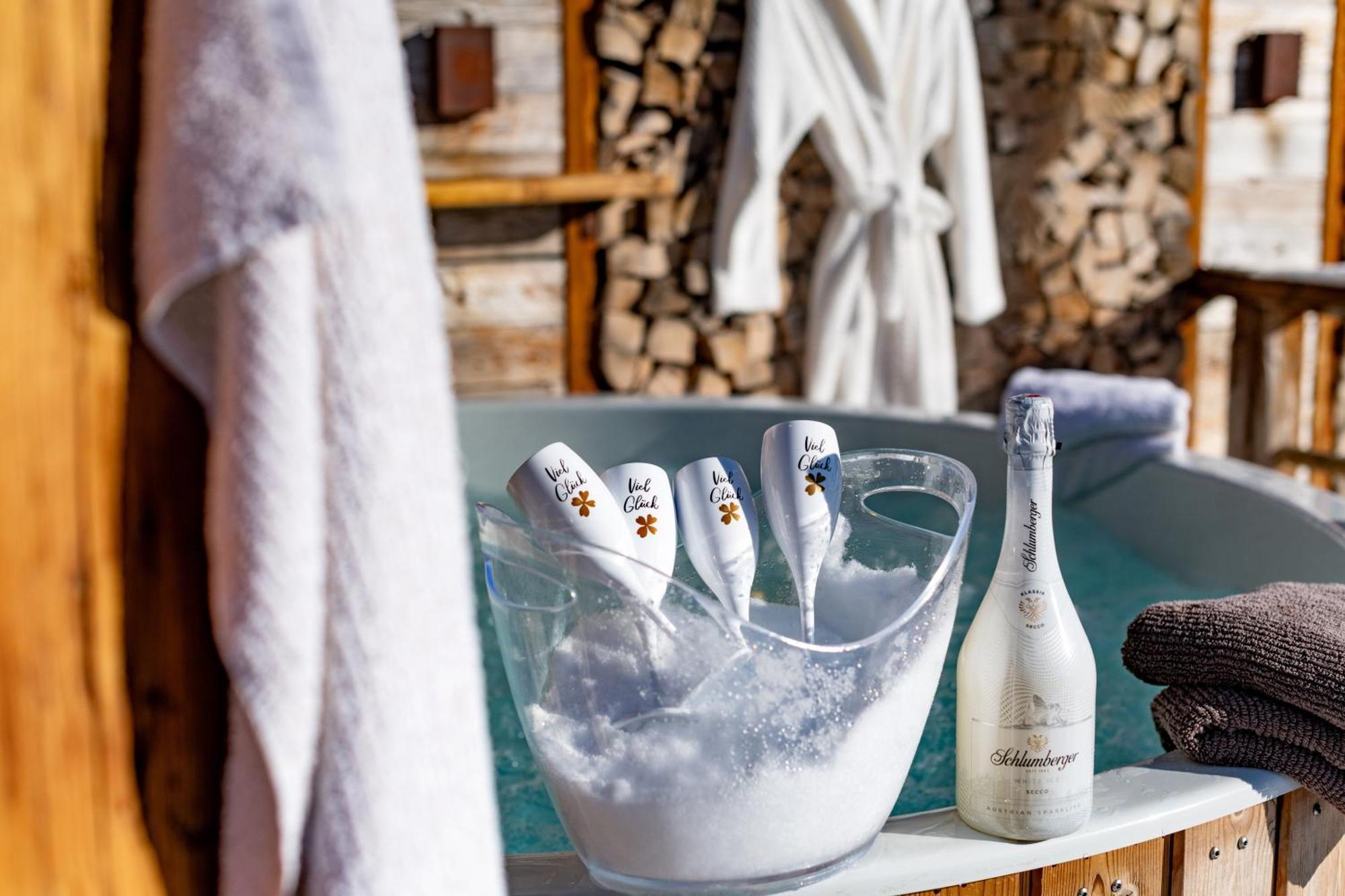 Alpine Lodge Brixen Brixen im Thale Ngoại thất bức ảnh